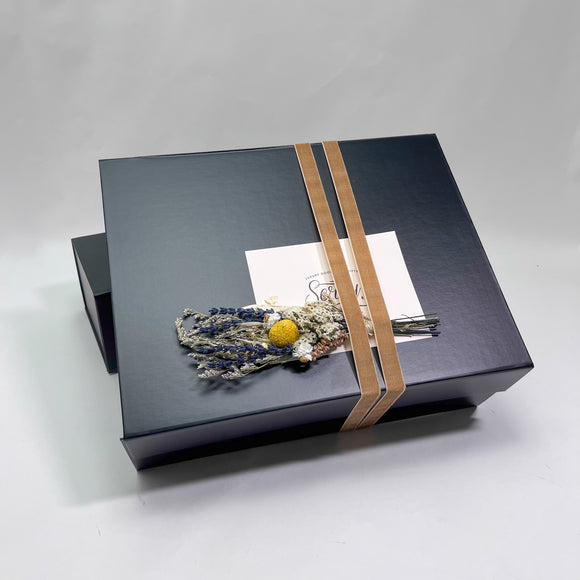 Premium Black Gift Box / Velvet Ribbon / Free with $200 gift box purchase