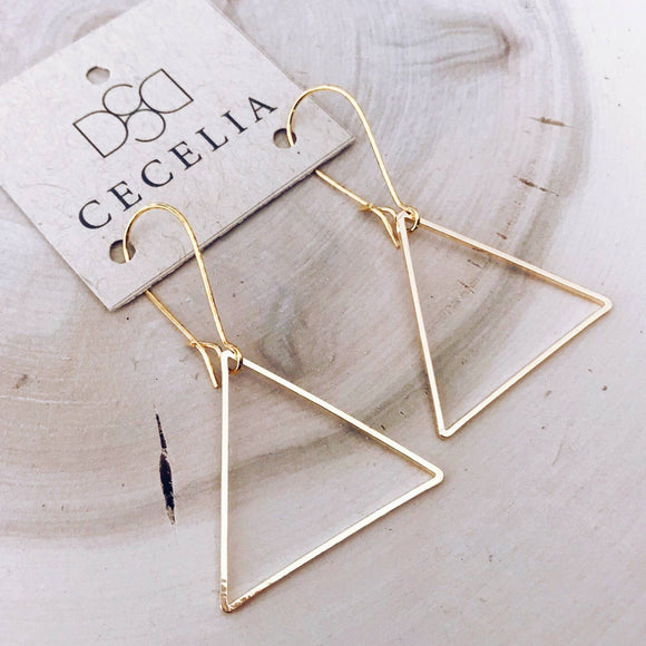 Basic Hoop Earrings: Triangle